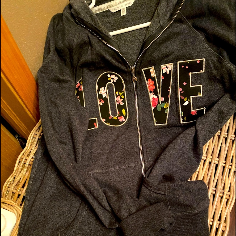 Hooded sweatshirt NWOT. Never worn